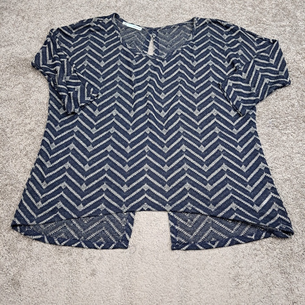 Maurices Womens XL Navy Blue Silver Metallic Chevron Split Back Knit Top